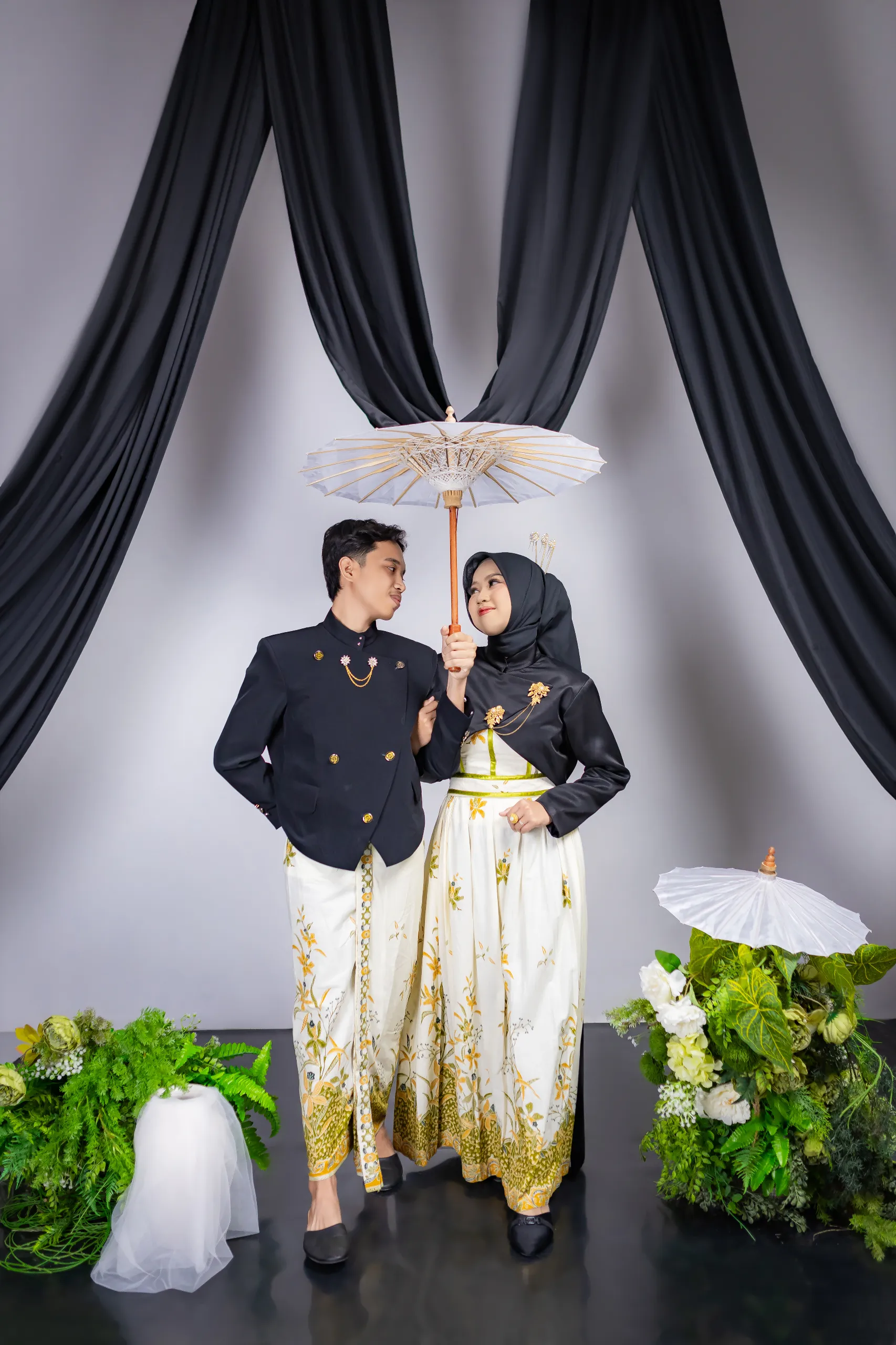 Dimas & Rini